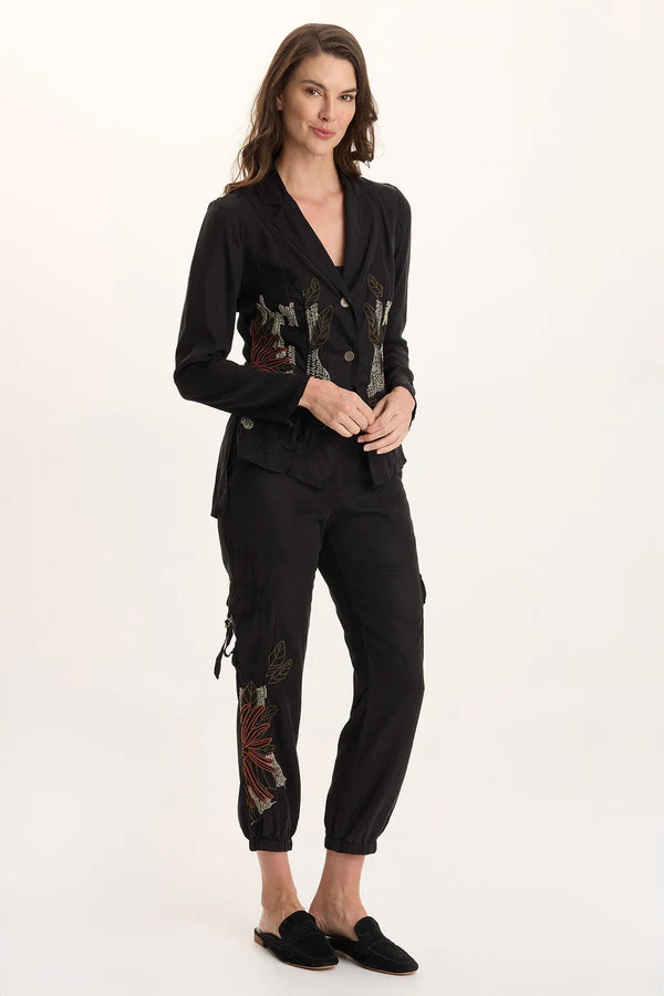 Embroidered Darri Pull-On Jogger