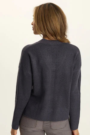 Ambrose V-Neck (more colors)