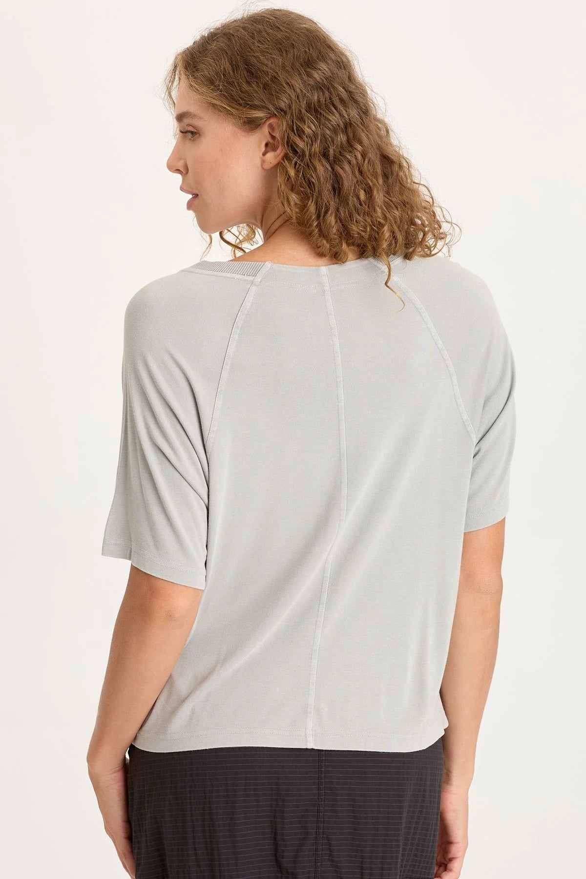 Lester Tee