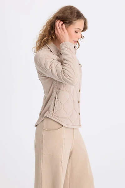 Gyasi Wave Quilting Jacket