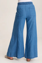 Load image into Gallery viewer, Florentine Wide Leg Pant
