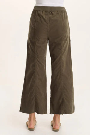 Heta  Wide Leg Corduroy Pant (more colors)