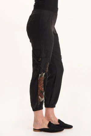 Embroidered Darri Pull-On Jogger