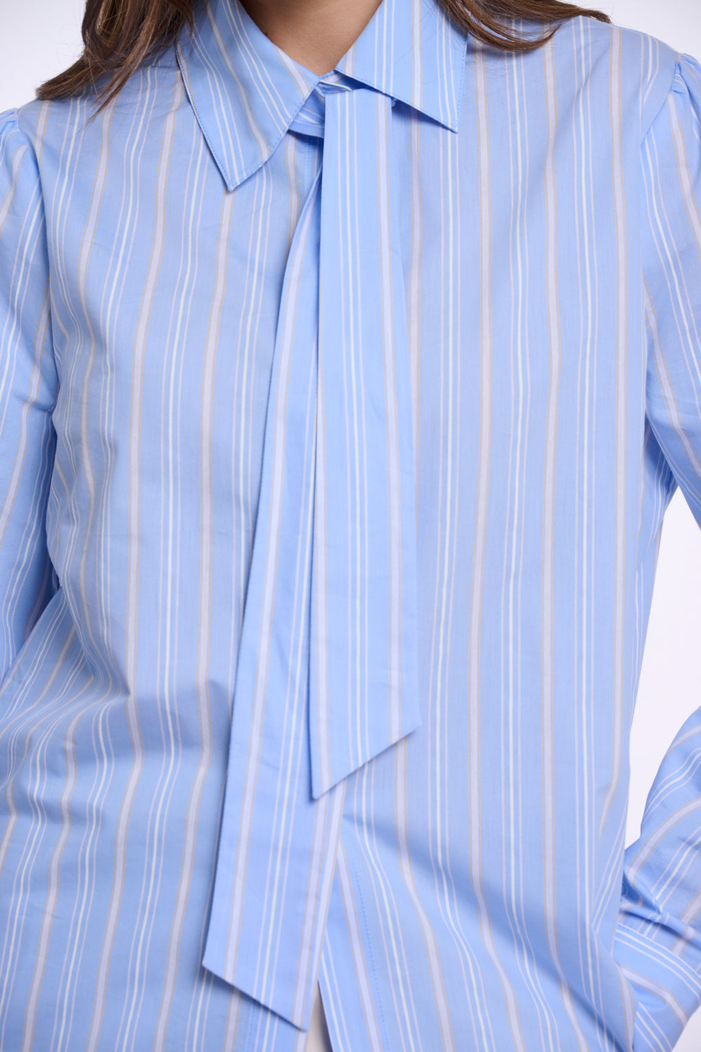 Ago Blouse w/Tie
