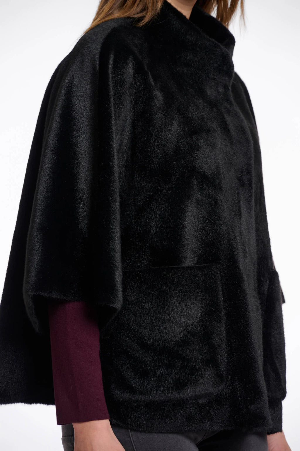 Dewi Faux Fur Cape (more colors)