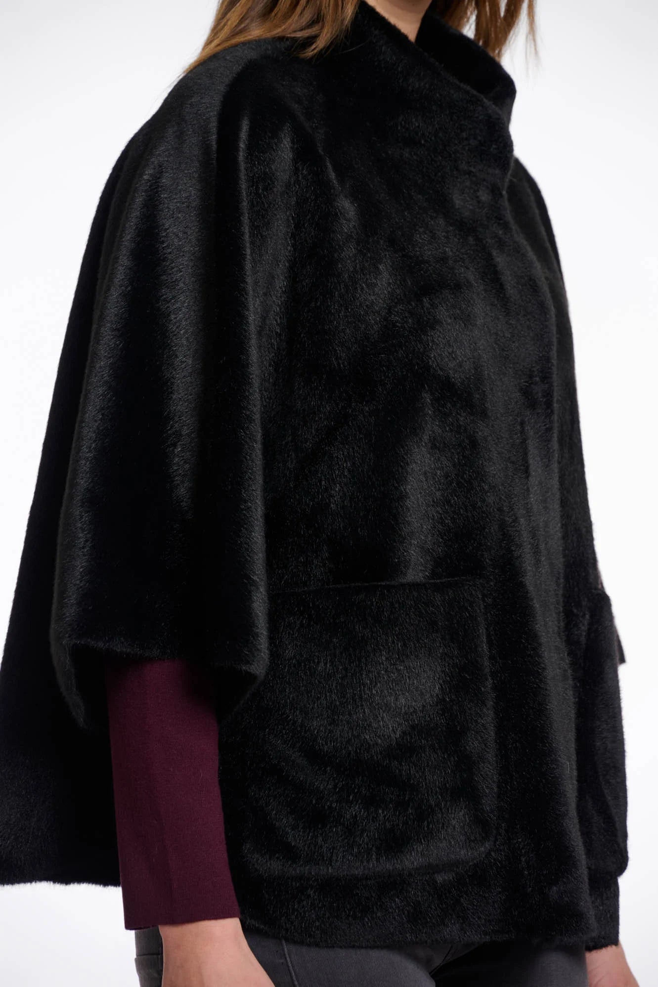 Dewi Faux Fur Cape (more colors)
