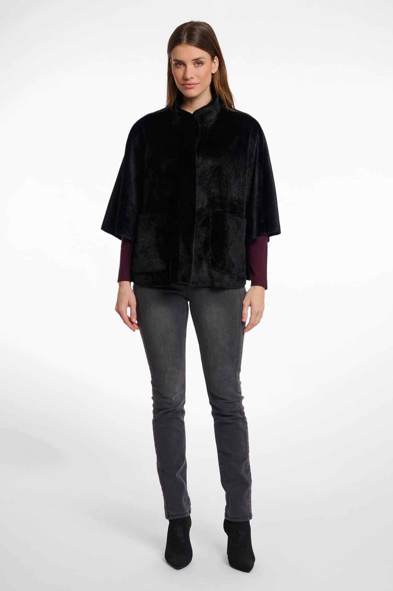 Dewi Faux Fur Cape (more colors)