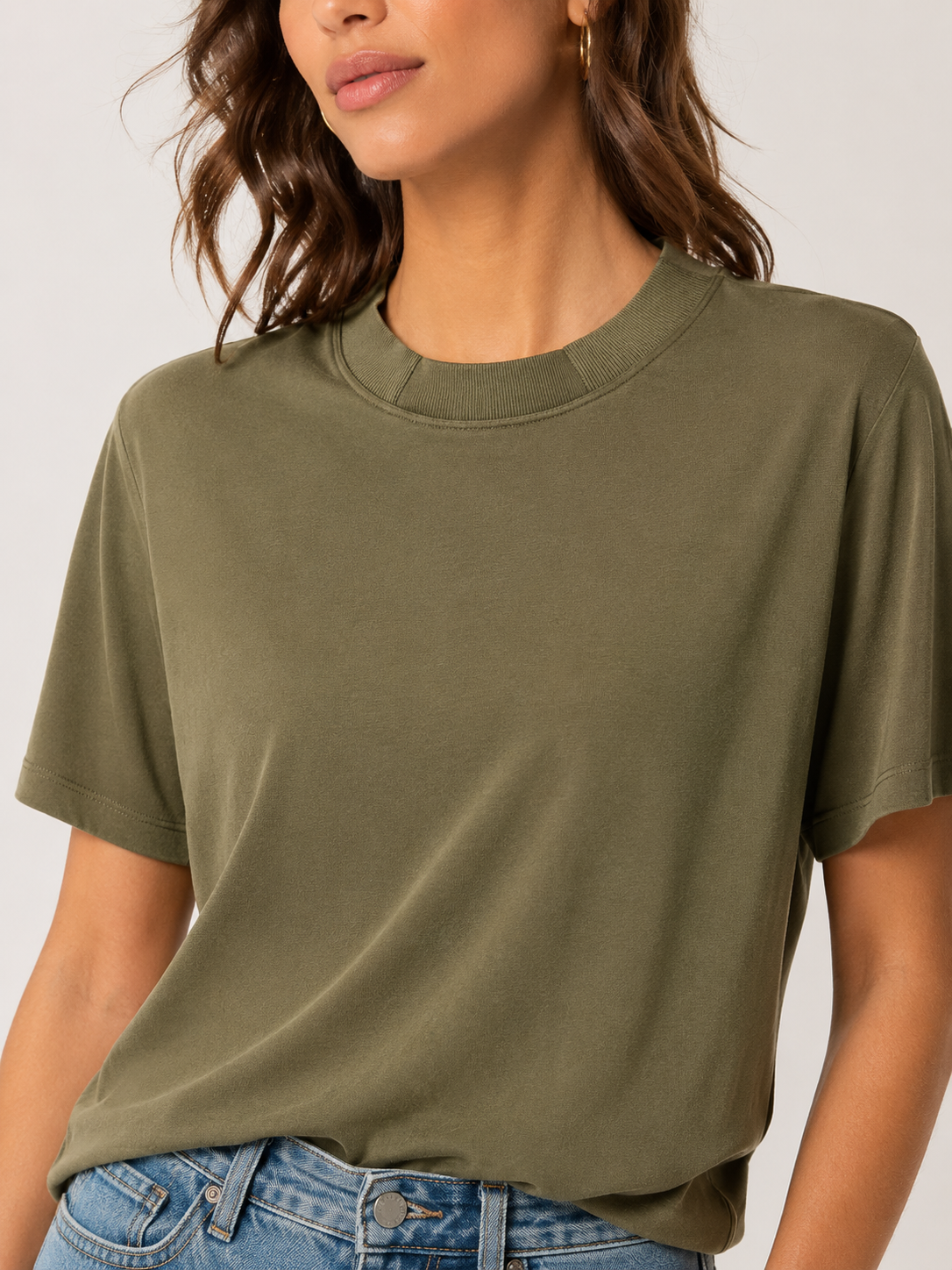Nonus Tee