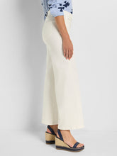 Load image into Gallery viewer, Forward Seam Weekend Wide Leg Jean
