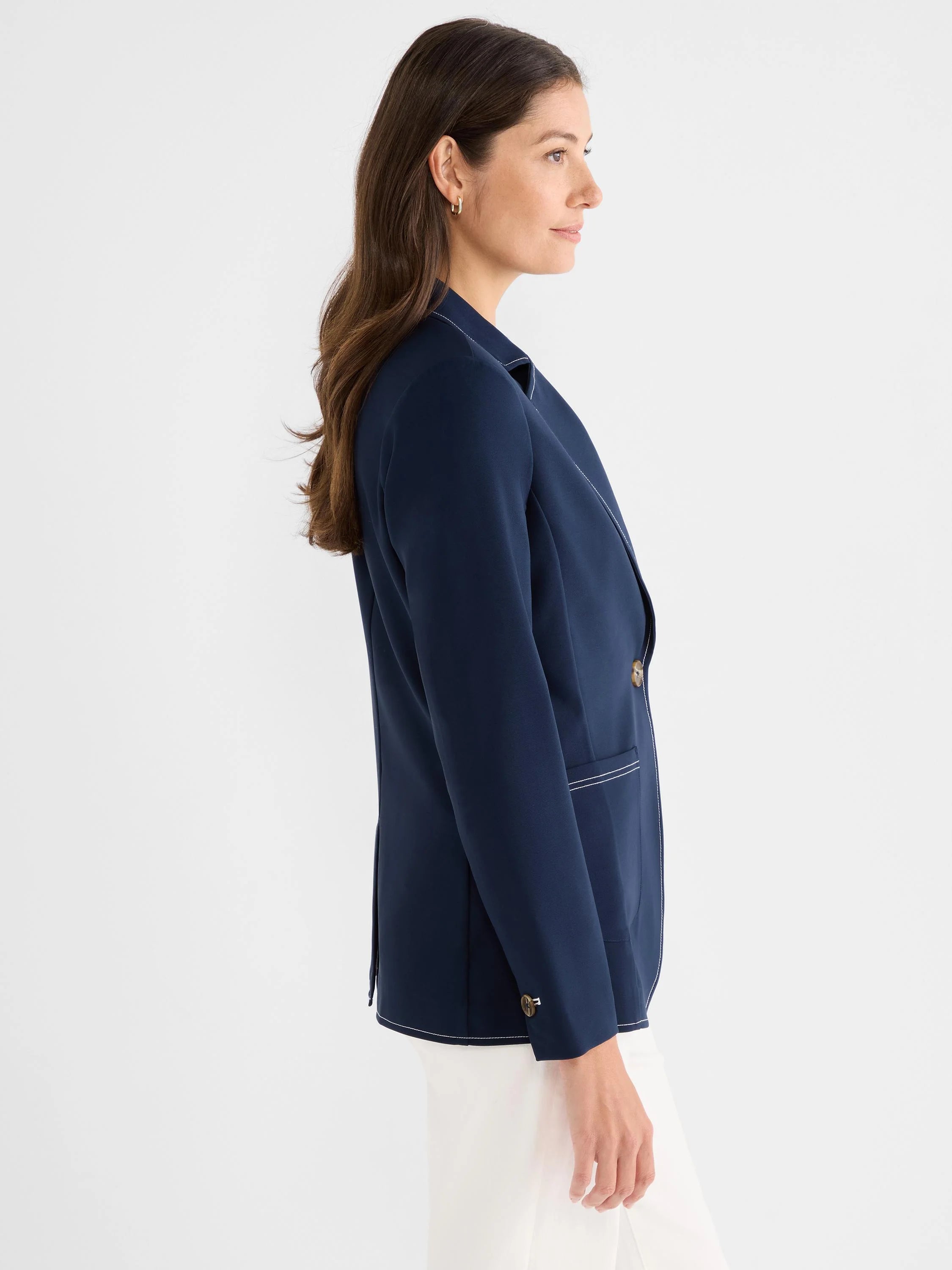 Sleek Stretch Accent Stitch Blazer