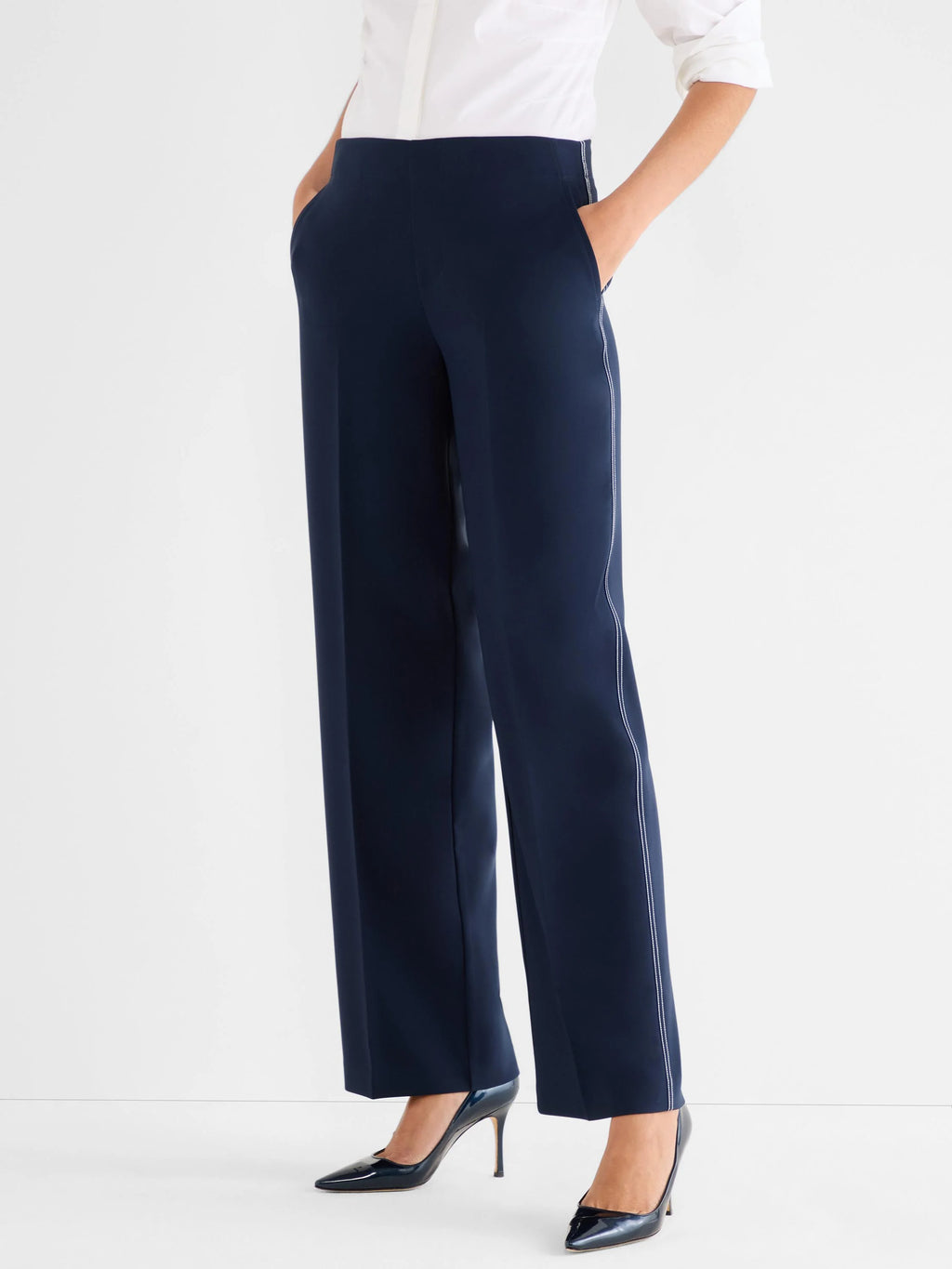 31" Lenox Wide Leg Accent Stitch Pant