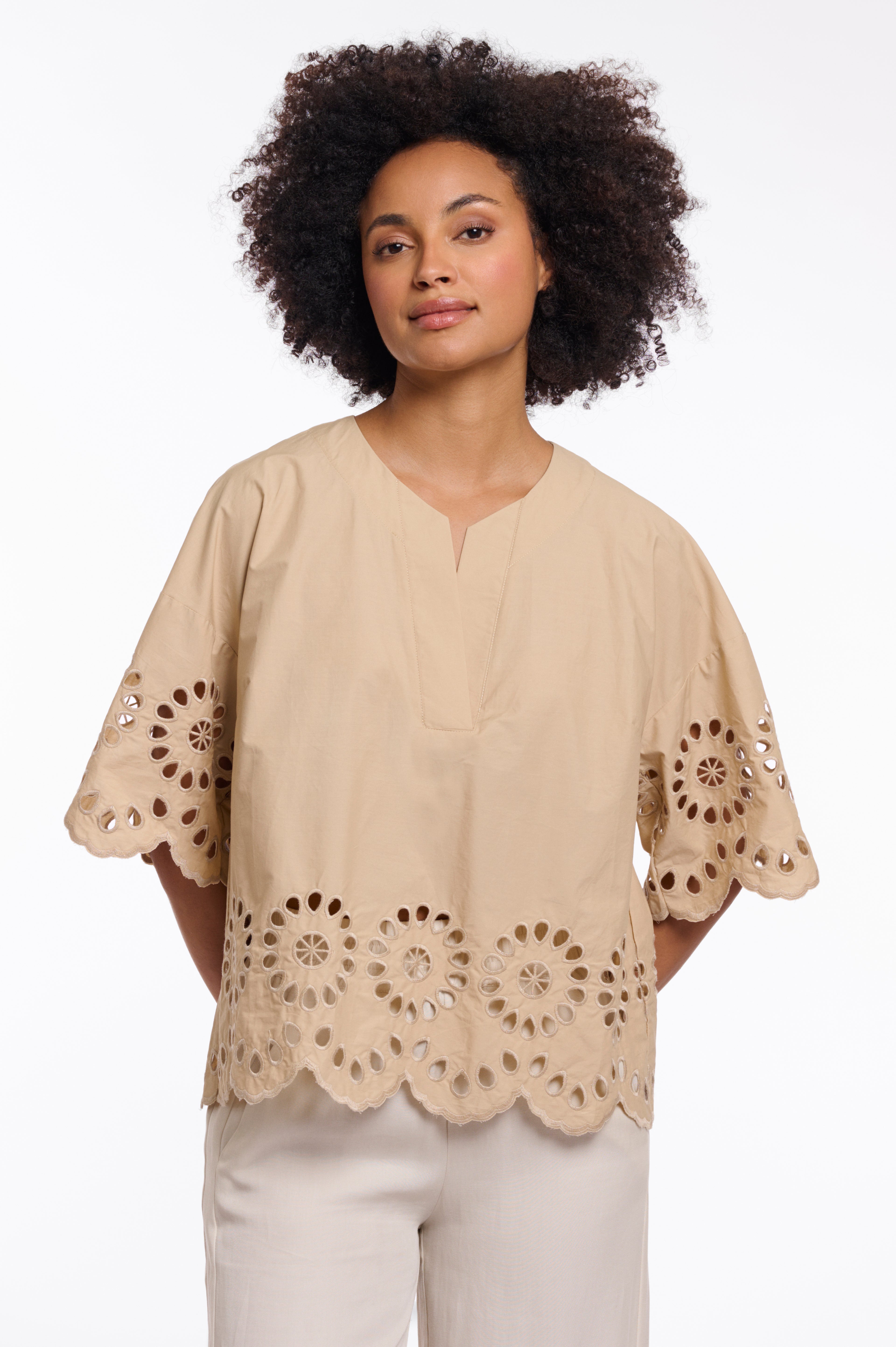 Trudy Wide Blouse W/Sleeve Detail