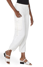 Load image into Gallery viewer, Pull On Parachute Cargo Pants
