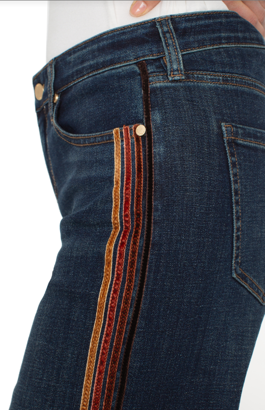 Stride Wide Leg w/Velvet Trim Jean