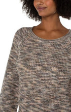 Load image into Gallery viewer, Crew Neck Wide Sleeve Sweater
