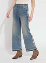 Load image into Gallery viewer, Era HI Waist Wide Leg Jeans
