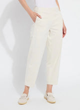 Load image into Gallery viewer, Anelise Barrel Trouser
