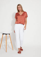 Load image into Gallery viewer, Ella Ankle Flare Jeans (more colors)
