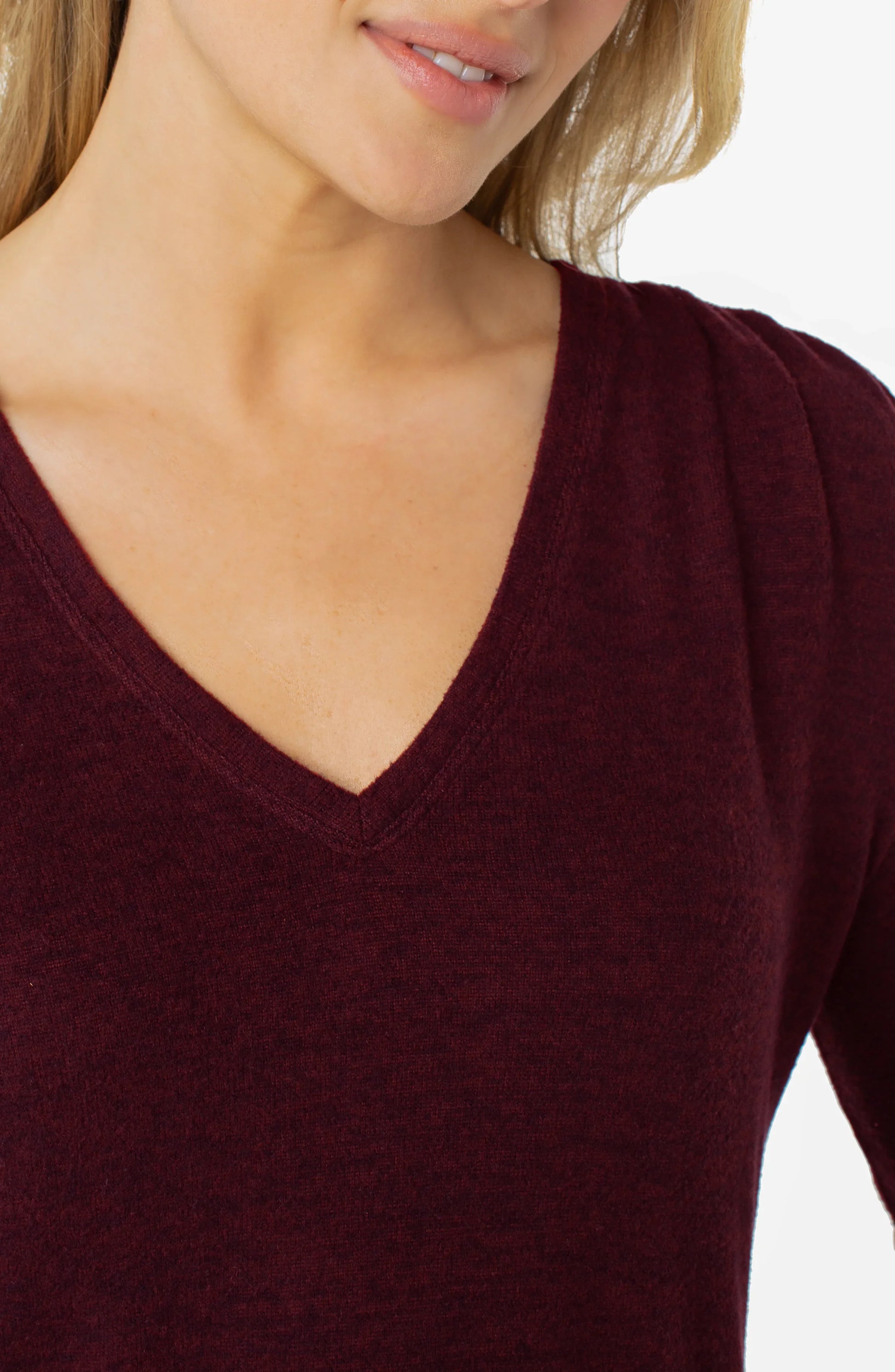 L/S V Neck Knit Top w/Shirring