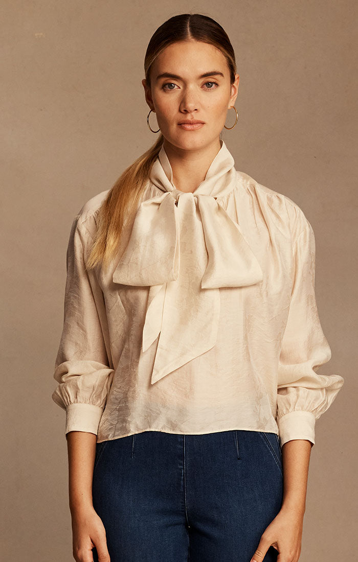 Crinkle Tie Neck Top