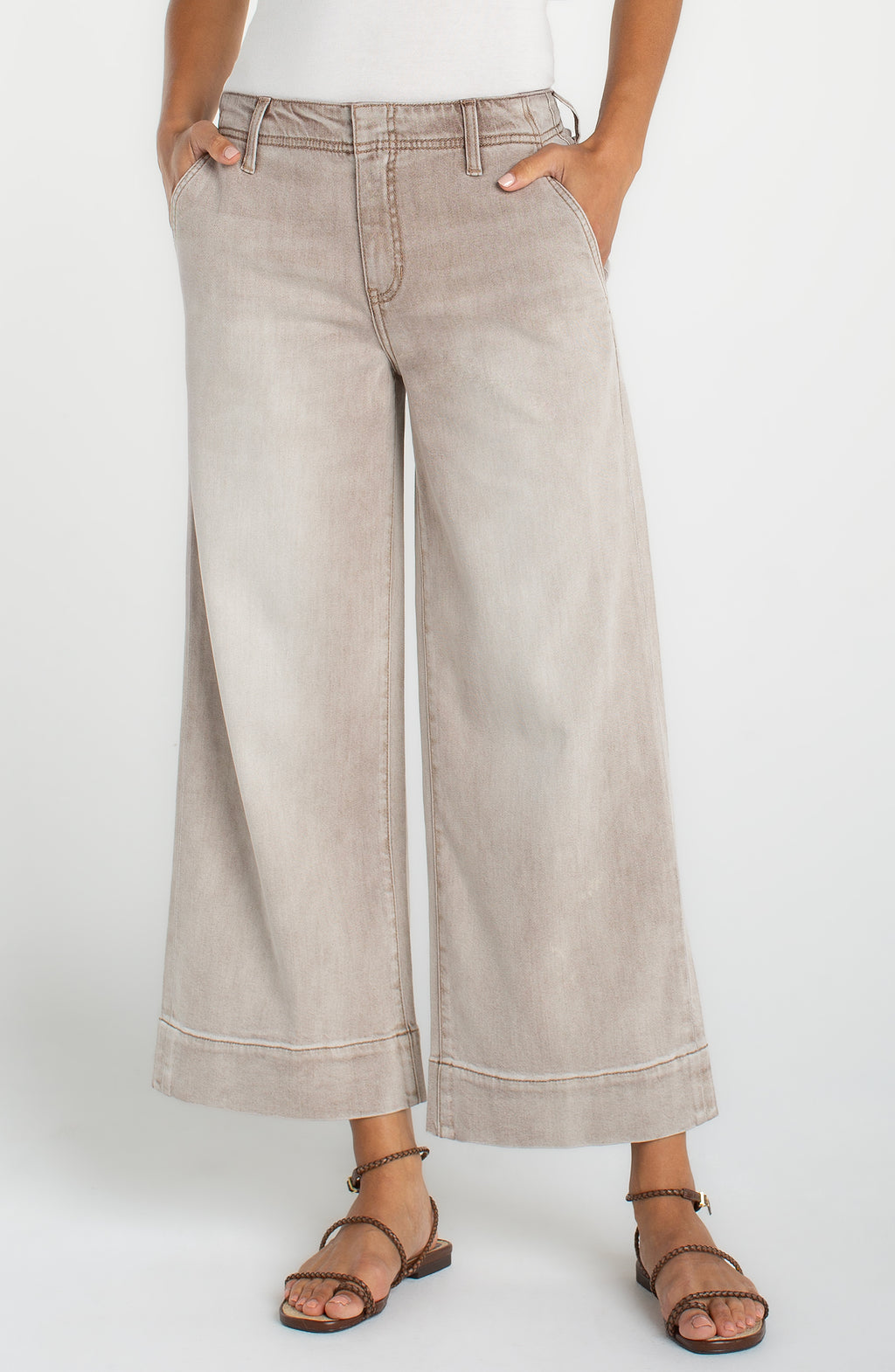 Weekender Crop Wide Leg