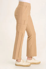 Load image into Gallery viewer, Kiah Flare Pant (more colors)
