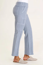 Load image into Gallery viewer, Kiah Flare Pant (more colors)
